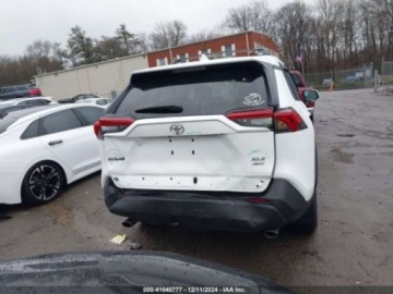 Toyota 2024 Toyota RAV4 2024 Toyota RAV4 XLE AWD (Natl) 2.5 Benzyna 203KM, zdjęcie 14