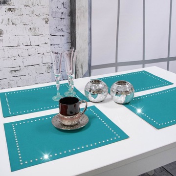 Подушечка декоративная GLAMOUR 30х42 стразы черный серебро