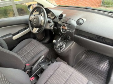 Mazda 2 II Hatchback 5d 1.3 75KM 2010 Mazda 2 1.3 benzyna 75 KM zarej w PL zadbany moziwa zamiana 1.3, zdjęcie 7