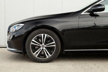Mercedes Klasa E W213 Limuzyna Facelifting 2.0 220d 200KM 2022 Mercedes-Benz Klasa E E220d 4 Matic Salon Polska Autotrade Mercedes-Benz, zdjęcie 5