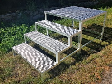SCHODY METALOWE 1 STOPIEŃ Z PODESTEM 160x60 cm