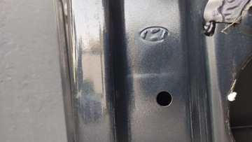 HYUNDAI H1 DVEŘE BOČNÍ PRAVÉ POSUVNÉ