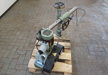 ПОДАЧА ДЛЯ ФРЕЗЕРНОГО СТАНКА ПА-110 3-ВАЛИКОВЫЙ 8-СКОРОСТНОЙ двигатель: 0,80кВт + СТЕНД