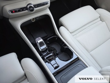 Volvo XC40 Crossover Facelifting 2.0 B3 163KM 2025 Volvo XC 40 FV23 Ultra Dark B3 163KM ACC BLIS 360, zdjęcie 29