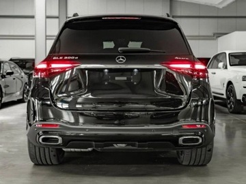 Mercedes GLE V167 SUV Facelifting 2.0 300d 269KM 2025 MERCEDES-BENZ GLE 300 d 4-Matic AMG Line 2.0 (269KM) 2025, zdjęcie 3