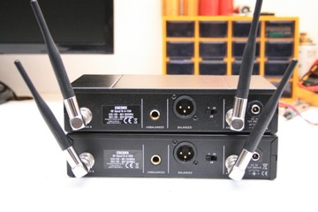 AKG SR470 CSCSRX Двухбазовый беспроводной микрофон