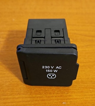 JEEP WRANGLER JL HNÍZDO 230V OE 68347435AA