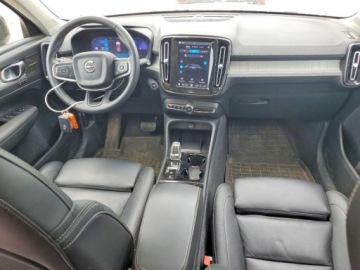 Volvo XC40 2024 Volvo XC 40 Ultimate 2024 2.0 Benzyna 247KM, zdjęcie 8