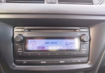 Toyota Avensis III Sedan Facelifting 2015 2.0 D-4D 143KM 2016 Toyota Avensis Salon PLPotwierdzony przebiegZadbanyEkonomiczny 2.0 143KM, zdjęcie 13