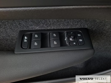 Volvo XC40 Crossover Facelifting 2.0 B4 197KM 2025 Volvo XC 40 XC40 B4 Plus Dark aut Pakiet CLIMATE H, zdjęcie 14