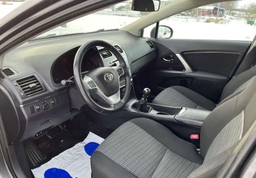 Toyota Avensis III Wagon Facelifting 1.6 Valvematic 132KM 2015 Toyota Avensis 1,6 Benz. 132 KM, Zadbany 1.6 Benzyna 132KM, zdjęcie 7