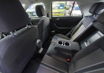 Volkswagen T-Roc I SUV 1.5 TSI ACT 150KM 2021 Volkswagen T-Roc Advance Pakiety, ACC, Podgrzewane fotele, Rozpoznawanie, zdjęcie 17