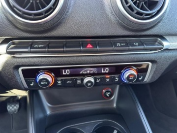 Audi A3 8V Hatchback 3d 2.0 TDI clean diesel 150KM 2016 Audi A3 Sportback 8xAlu QUATTRO Xenon LED, zdjęcie 24