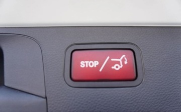 Mercedes GLC C253 SUV 2.0 250 211KM 2018 Mercedes-Benz GLC Bezwypadkowy Serwisowany 1-Wlasciciel Navi Kamera360 HUD, zdjęcie 32