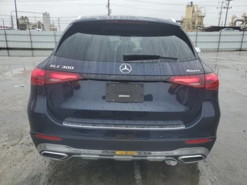 Mercedes GLC C254/X254 2024 Mercedes-Benz GLC 300 4Matic 2024 2.0l 2.0 Benzyna 255KM, zdjęcie 2