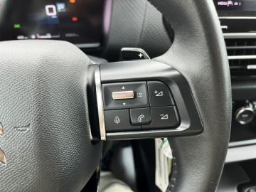 Citroen C4 III SUV 1.2 PureTech 130KM 2022 Citroen C4 1.2 PureTech 130 FEEL Pack / 2023 REJ, zdjęcie 13