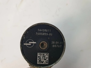 BMW F10 M5 F06 F12 F13 M6 SEŘIZOVACÍ HŘÍDELE VALVETRONIC 7605025