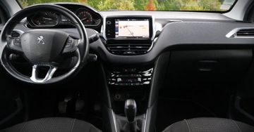 Peugeot 208 I Hatchback 5d Facelifting 1.6 BlueHDi 100KM 2017 Peugeot 208 (Nrt.036) 1.6 HDI Klima Nwigacja Tempomat Parktronik Gwarancja, zdjęcie 12