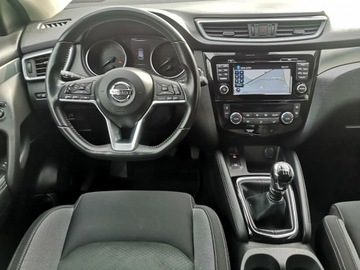 Nissan Qashqai II Crossover Facelifting 1.6 DiG-T 163KM 2018 Nissan Qashqai 1618 cm 163KM Klimarton Navi Kamera, zdjęcie 16