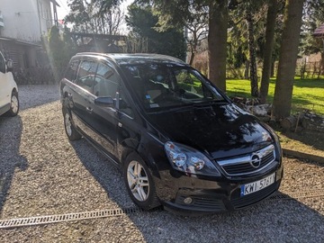 Opel Zafira B 1.9 CDTI ECOTEC 120KM 2007 Opel Zafira B