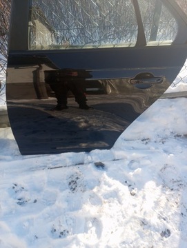Vw JETTA DRZWI GOŁE LEWE TYLNE Lc9x