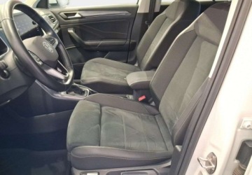 Volkswagen T-Roc I SUV Facelifting 1.5 TSI ACT 150KM 2022 Volkswagen T-Roc Style 1.5TSI 150KM DSG 20222023 r., salon PL, przebieg 23, zdjęcie 8