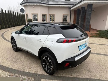 Peugeot 2008 II SUV 1.2 PureTech 130KM 2022 Peugeot 2008 PureTech 130 EAT8 GT 130 KM 2022r Automat, zdjęcie 11