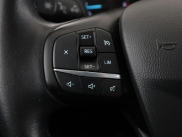 Ford Kuga III 2020 Ford Kuga 1.5 TDCi Cool&amp;Connect Klimatyzacja, zdjęcie 30