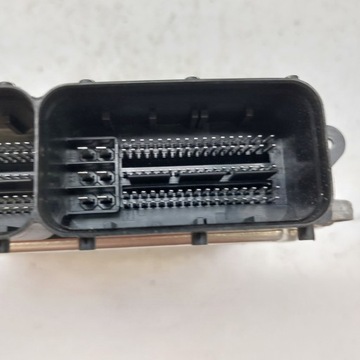 AUDI A7 3,0D ŘÍZENÍ MOTORU BOSCH 4G0907401F 0281017722