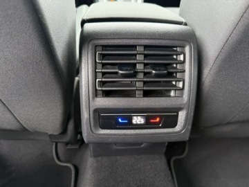 Volkswagen Golf VIII 2021 Volkswagen Golf 2,0Tdi*Virtual*Navi*, zdjęcie 27