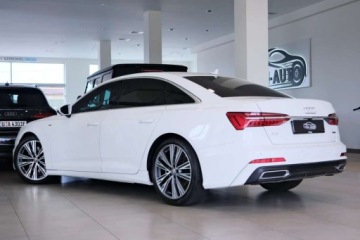 Audi A6 C8 Limousine 3.0 55 TFSI 340KM 2019 Audi A6 Limousine 3.0 Benzyna 340KM, zdjęcie 12