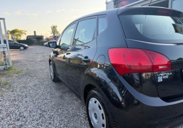 Kia Venga Mikrovan 1.4 DOHC CVVT 90KM 2013 Kia Venga Niski potwierdzony przebieg, Bardzo ladny, 1.4 Benzyna 90KM, zdjęcie 10