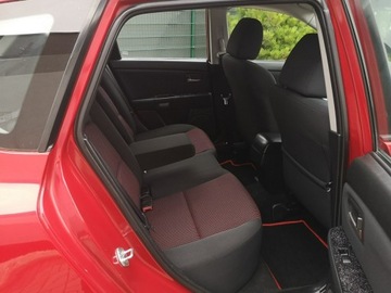 Mazda 3 I Hatchback 1.6 MZR 105KM 2006 Mazda 3 1,6 DOHC 105KM Klimatronk Isofix Halogeny, zdjęcie 17