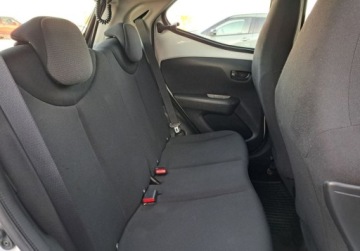 Toyota Aygo II Hatchback 3d Facelifting 1.0 VVT-i 72KM 2019 Toyota Aygo Toyota Aygo 1.0 VVT-i X Comfort 72KM 2019 Benzyna 72KM, zdjęcie 17