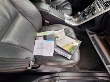 Volvo XC60 I SUV 2.0 T5 240KM 2011 Czarne Volvo XC60 2.0T Benzyna 240PS FULL, zdjęcie 37