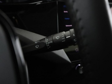 Peugeot 308 III Hatchback 1.2 PureTech 130KM 2022 Peugeot 308 Automat full LED półskóra navi, zdjęcie 32