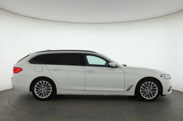BMW Seria 5 G30-G31 Touring 525d 231KM 2018 BMW 5 525d, 227 KM, Automat, Skóra, Navi, Klima, zdjęcie 5