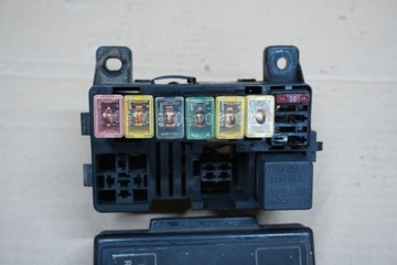 БЛОК ПРЕДОХРАНИТЕЛЕЙ KIA RETONA 2.0 TDi