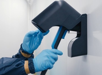 Отделение для хранения пистолета для нейтрализации зарядов на окрашиваемых элементах