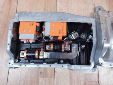 Volvo XC40 отсоединение гидротрансформатора 32325476