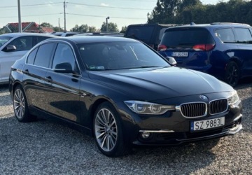 BMW Seria 3 F30-F31-F34 Limuzyna Facelifting 3.0 330d 258KM 2016 BMW Seria 3 Naped na 4 kola 3.0 Diesel 258KM, zdjęcie 7