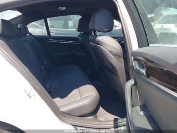 BMW Seria 5 G30-G31 2022 BMW Seria 5 2022r, 530E, 2.0L 2.0 Hybryda 288KM, zdjęcie 11