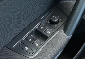 Volkswagen Tiguan Allspace SUV 2.0 TDI 150KM 2020 Volkswagen Tiguan Allspace Comfortline Pakiety, ACC, Podgrzewane fotele,, zdjęcie 19