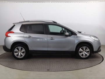 Peugeot 2008 I SUV Facelifting 1.6 BlueHDi 99KM 2016 Peugeot 2008 1.6 BlueHDi, Klima, Tempomat, zdjęcie 5