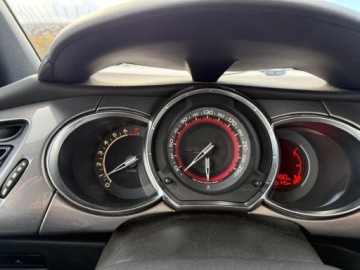 DS 3 2012 Citroen DS3 Racing, zdjęcie 9