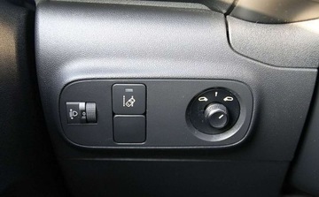 Citroen C3 III Hatchback Facelifting 1.2 PureTech 83KM 2021 Citroen C3 1.2 PureTech Feel SalonPL Manual Gwarancja od RiA 1.2, zdjęcie 14