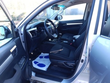 Toyota Hilux VIII Pojedyncza kabina 2.4 D-4D 150KM 2019 Toyota Hilux 2.4 D-4D Double Cab SR5 4x4 Toyota Hi, zdjęcie 21