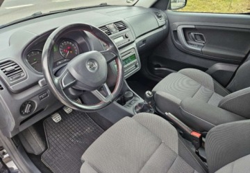 Skoda Roomster Mikrovan Facelifting 1.2 TSI 85KM 2014 Skoda Roomster Noire Black Edition Czujniki Parkowania Grzane Fotele 1.2, zdjęcie 6