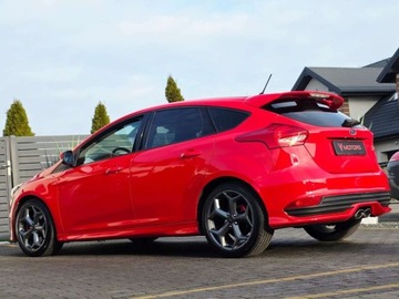 Ford Focus III ST Kombi 2.0 TDCi 185KM 2018 Ford Focus ___ST Performance___2.0TDCi 185KM BiXenon LED Skora Recaro Navi, zdjęcie 25