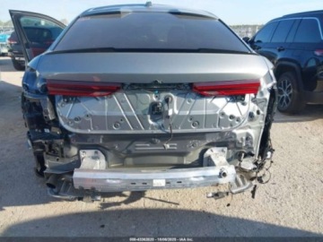 BMW X6 G06 2025 BMW X6 xDrive40I 2025 3.0l 3.0 Benzyna 375KM, zdjęcie 4